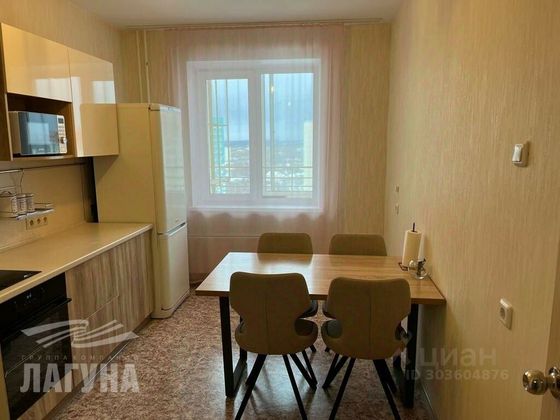 Аренда 2-комнатной квартиры 59,1 м², 14/17 этаж