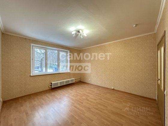 Продажа 3-комнатной квартиры 61 м², 1/12 этаж