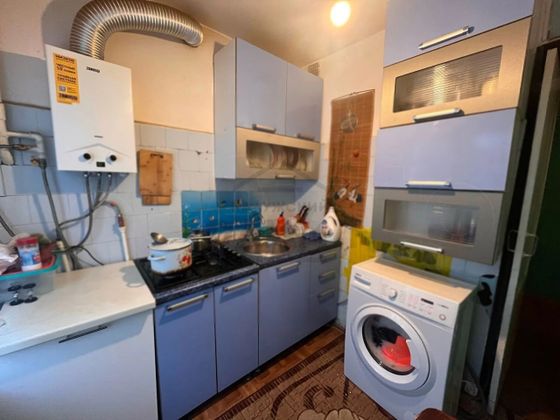 Продажа 4-комнатной квартиры 59 м², 2/5 этаж