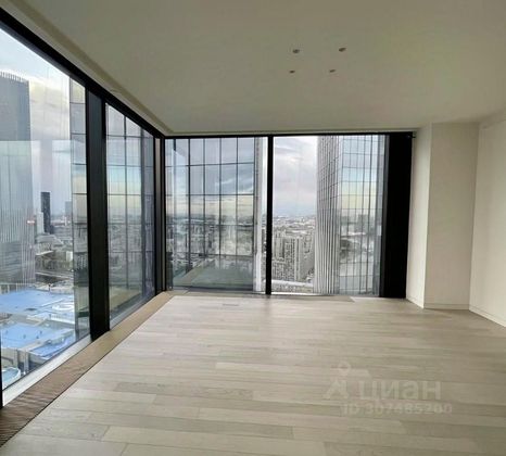 Продажа 3-комнатной квартиры 119 м², 35/67 этаж