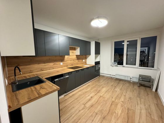 Продажа 1-комнатной квартиры 40,2 м², 12/12 этаж