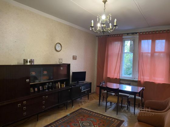 Продажа 2-комнатной квартиры 54 м², 2/8 этаж