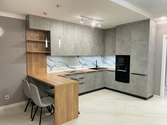 Аренда 3-комнатной квартиры 100 м², 12/25 этаж