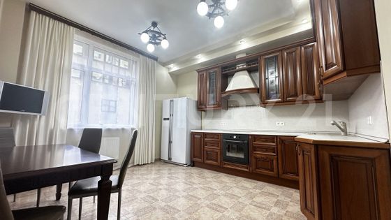 Продажа 3-комнатной квартиры 131,8 м², 3/18 этаж