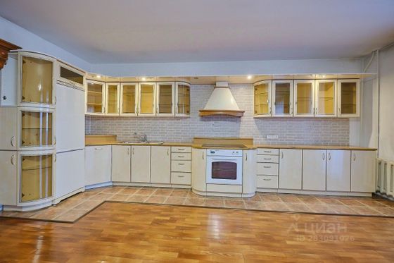 Продажа 2-комнатной квартиры 120 м², 2/7 этаж