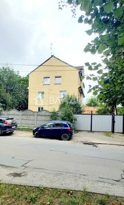 Продажа 4-комнатной квартиры 139 м², 3/3 этаж