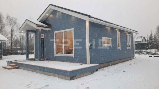 Продажа дома, 70 м², с участком 6 соток