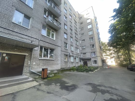 Продажа 1-комнатной квартиры 37,9 м², 1/8 этаж