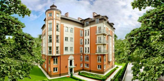 Продажа 4-комнатной квартиры 206 м², 3/6 этаж