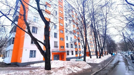 Продажа 3-комнатной квартиры 50 м², 1/9 этаж