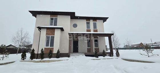 Продажа дома, 194 м², с участком 0,1 сотки