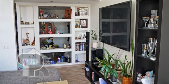 Продажа 1-комнатной квартиры 75 м², 4/4 этаж