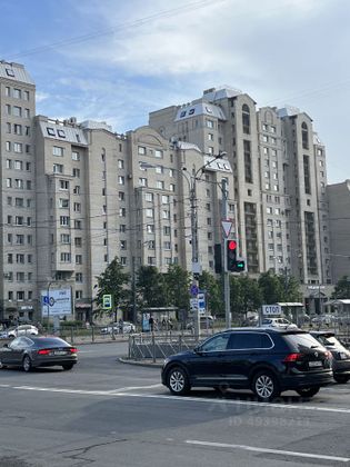 Продажа 3-комнатной квартиры 171,5 м², 10/17 этаж