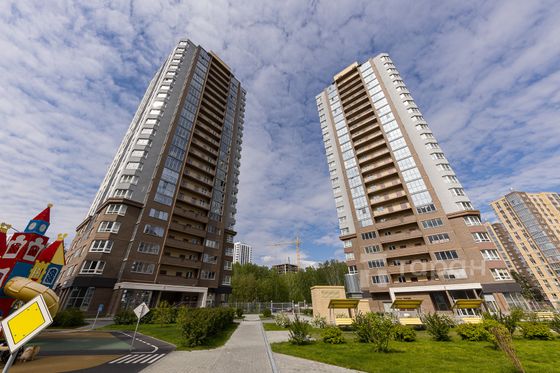 Продажа 2-комнатной квартиры 76 м², 19/23 этаж