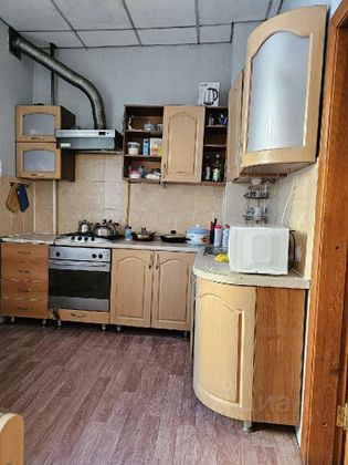 Продажа 4-комнатной квартиры 110 м², 3/4 этаж