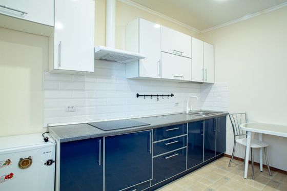 Продажа 1-комнатной квартиры 43,9 м², 2/18 этаж