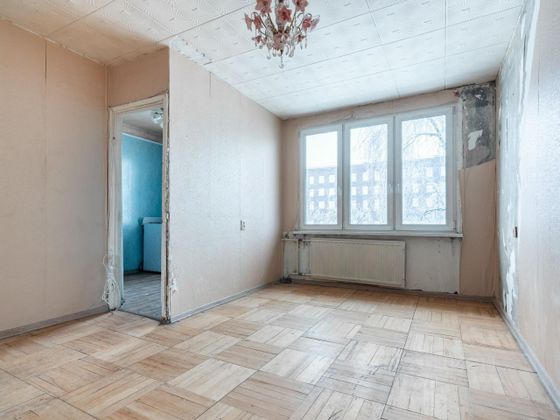 Продажа 4-комнатной квартиры 48,8 м², 5/5 этаж