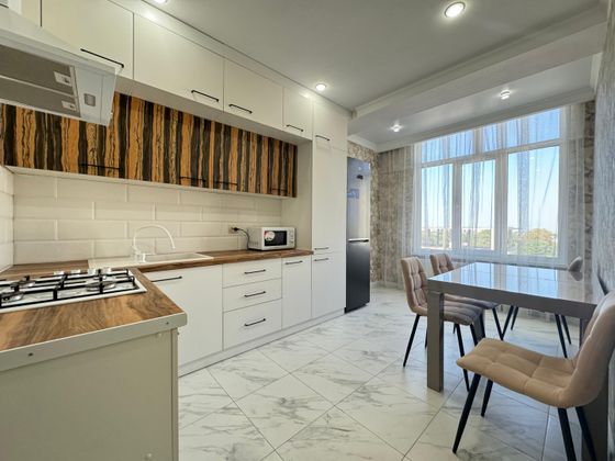 Продажа 2-комнатной квартиры 70 м², 5/10 этаж