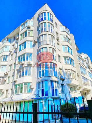 Продажа 2-комнатной квартиры 70 м², 2/6 этаж