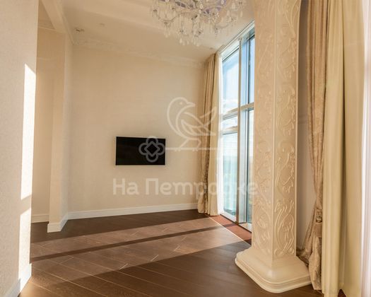 Продажа 3-комнатной квартиры 269,4 м², 69/75 этаж