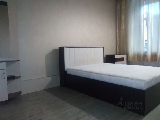 Продажа 2-комнатной квартиры 52 м², 1/15 этаж