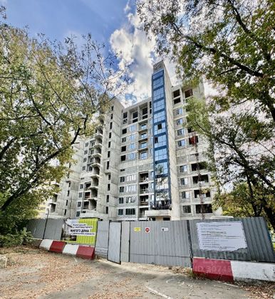 Продажа 1-комнатной квартиры 52,7 м², 7/10 этаж