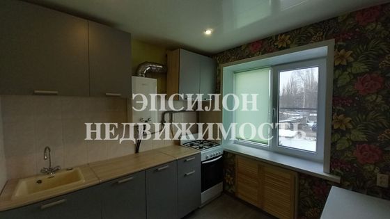 Продажа 2-комнатной квартиры 42 м², 3/5 этаж