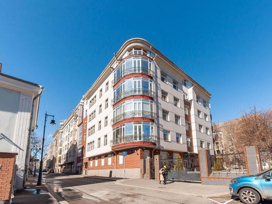 Продажа 3-комнатной квартиры 145 м², 4/6 этаж