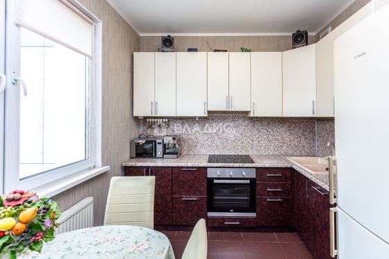 Продажа 2-комнатной квартиры 56,6 м², 2/25 этаж