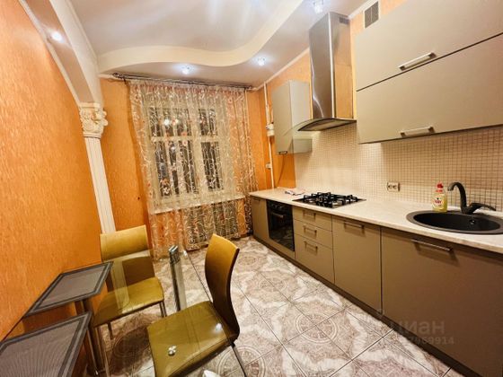 Аренда 2-комнатной квартиры 70 м², 3/8 этаж