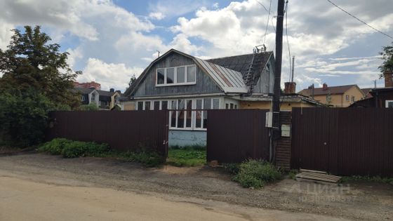 Продажа дома, 75 м², с участком 9 соток