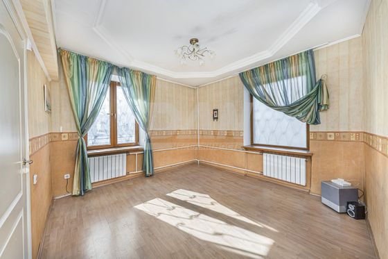 Продажа 4-комнатной квартиры 96,1 м², 1/4 этаж