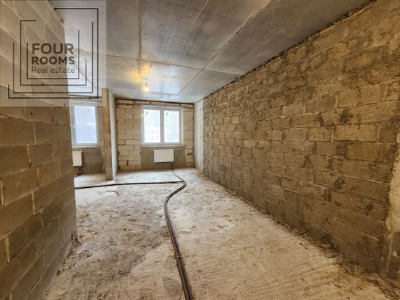 Продажа 2-комнатной квартиры 63,7 м², 3/25 этаж