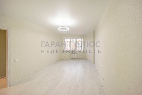 Продажа 3-комнатной квартиры 61 м², 6/10 этаж