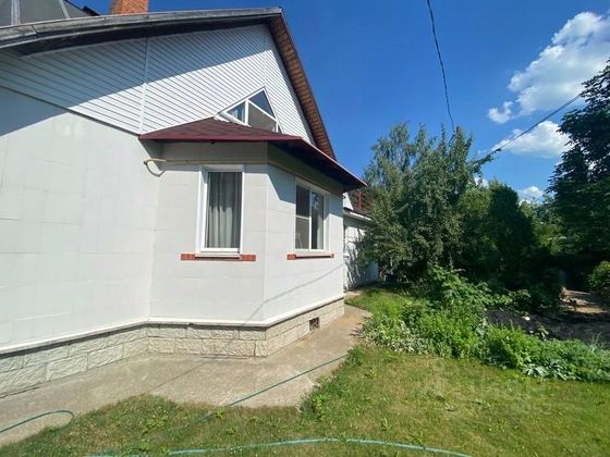 Продажа дома, 200 м², с участком 9,5 сотки