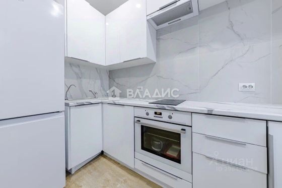 Продажа 1-комнатной квартиры 37 м², 2/10 этаж