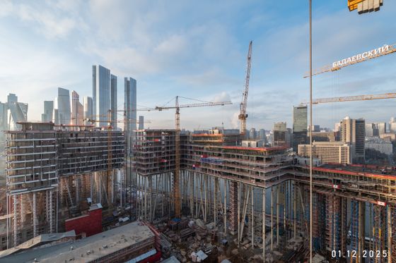 ЖК «Бадаевский», Кутузовский пр., 12, стр. 3 — 4 кв. 2025 г.