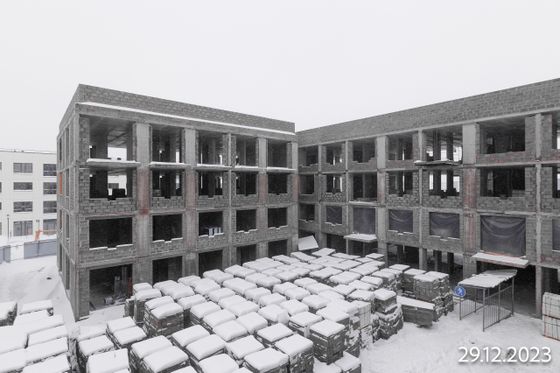 ЖК «Скандиа. Квартал у озера», ул. Сергея Свиридова, 15 — 4 кв. 2023 г.