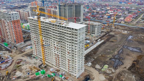 Микрорайон «Родные просторы», ул. Природная, 10Б, к. 24 — 2 кв. 2022 г.
