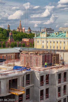 ЖК «Золотой квартал 2», Софийская наб., 18 — 2 кв. 2020 г.