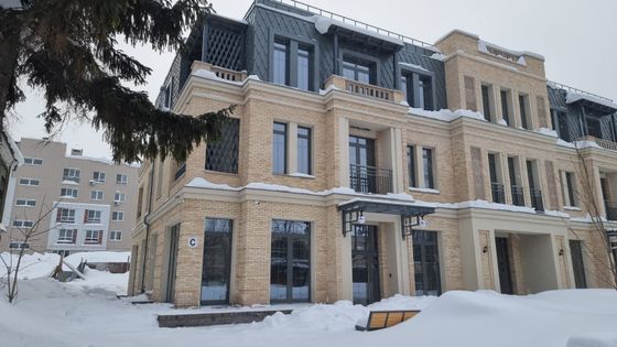 Дом «Городская Усадьба», ул. 25 Октября, 5 — 1 кв. 2024 г.