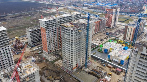 Микрорайон «Родные просторы», ул. Природная, 10Б, к. 4 — 2 кв. 2022 г.