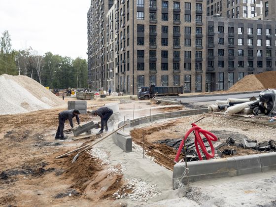 ЖК «Смарт Гарден»,  6-я ул. Лесные Поляны, 1 — 3 кв. 2026 г.