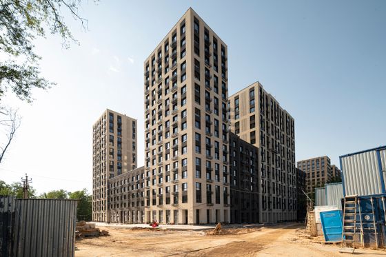 ЖК «Смарт Гарден»,  6-я ул. Лесные Поляны, 1 — 2 кв. 2026 г.