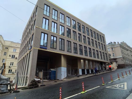 ЖК «ТИТУЛ на Серебрянической», пер. Большой Николоворобинский, 12/11 — 4 кв. 2025 г.