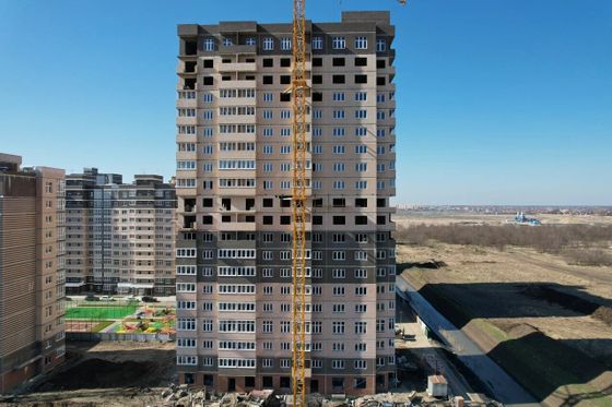 Микрорайон «Красная площадь», им. Мурата Ахеджака ул., 12, к. 10 — 1 кв. 2024 г.