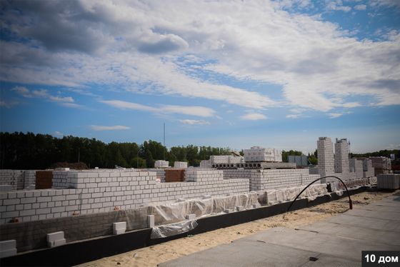 Микрорайон «Новая Жизнь», ул. Развития, 4 — 2 кв. 2023 г.