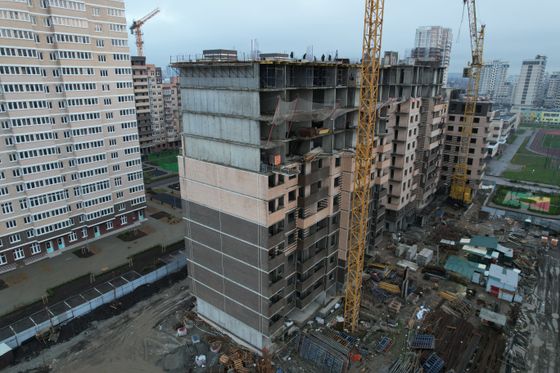 Микрорайон «Красная площадь», ул. им. Мурата Ахеджака, 12, к. 5 — 4 кв. 2023 г.