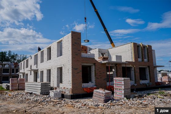 Микрорайон «Новая Жизнь», ул. Новаторов, 3 — 2 кв. 2023 г.