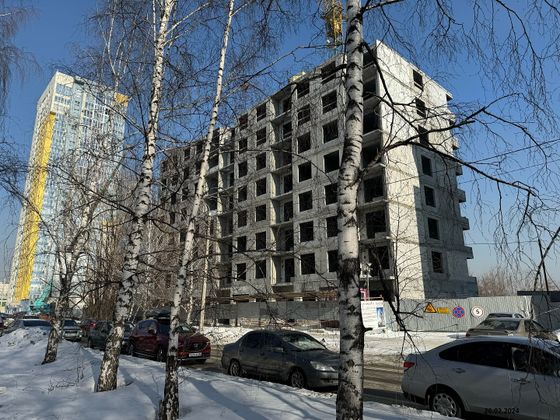 Дом на Шумакова, ул. Шумакова, 13 — 1 кв. 2024 г.